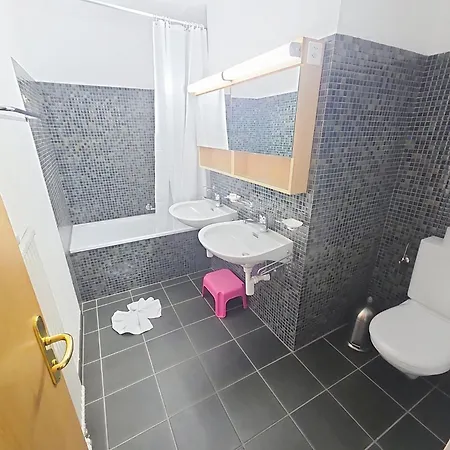 Curnera 9-4 By Interhome *